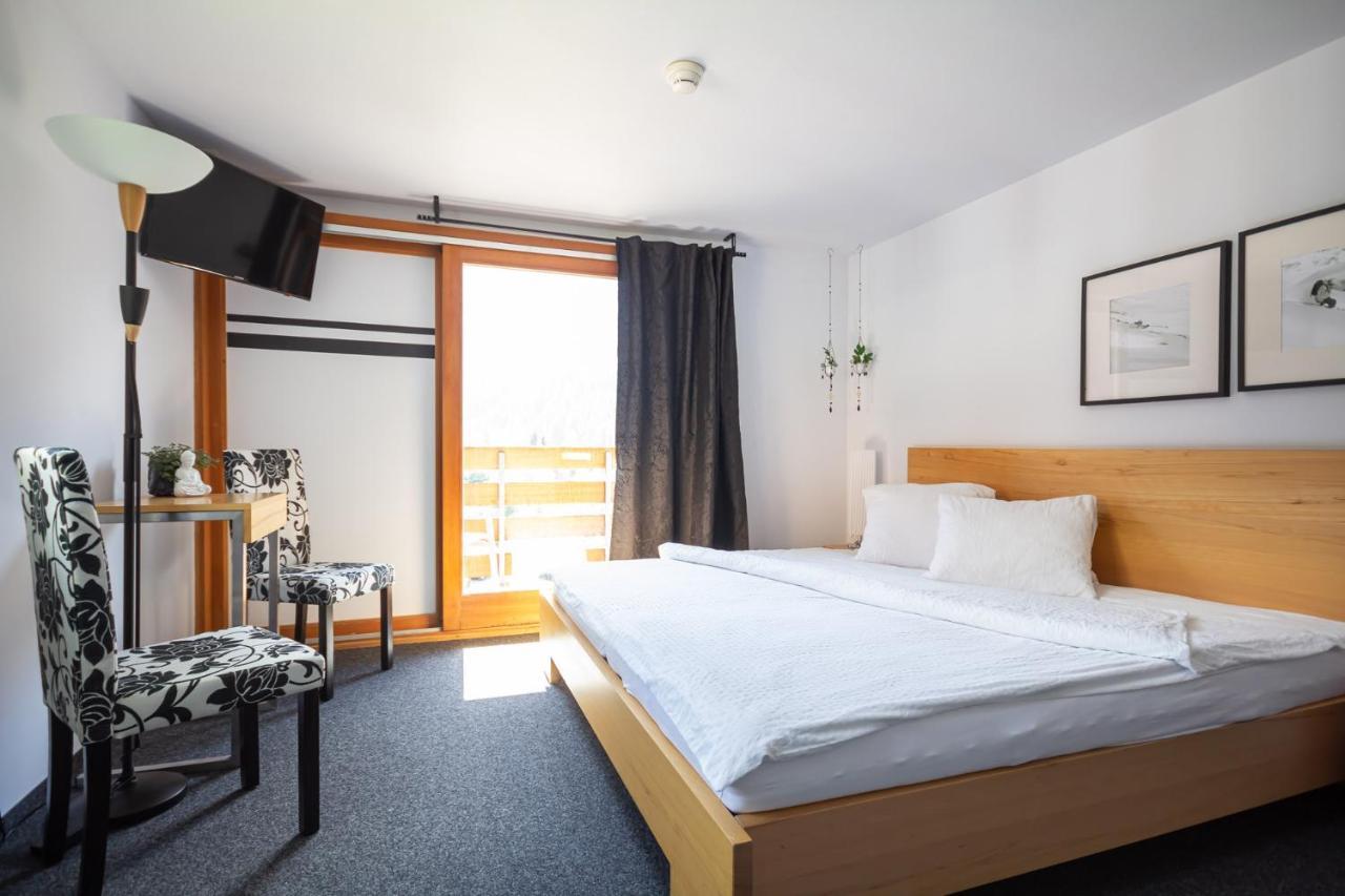 Lauberhorn Hotel กรินเดลวัลด์ ภายนอก รูปภาพ